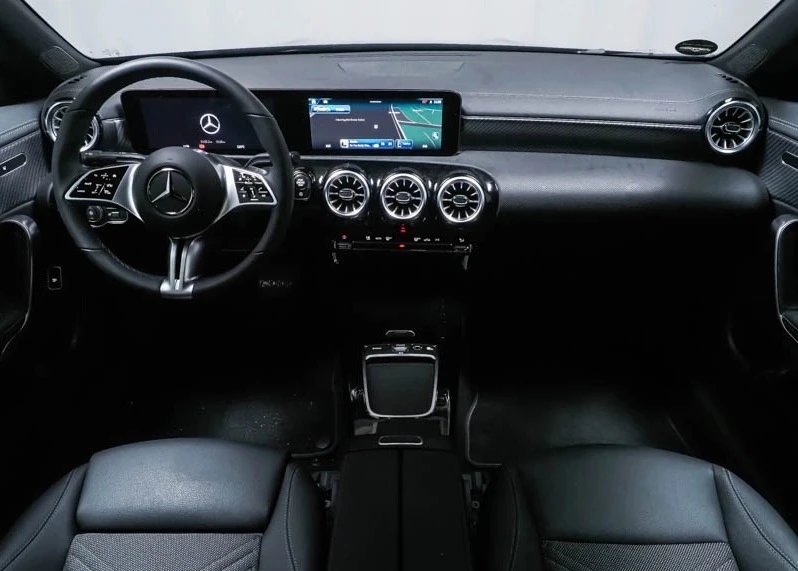 Mercedes-Benz CLA 180  - изображение 5