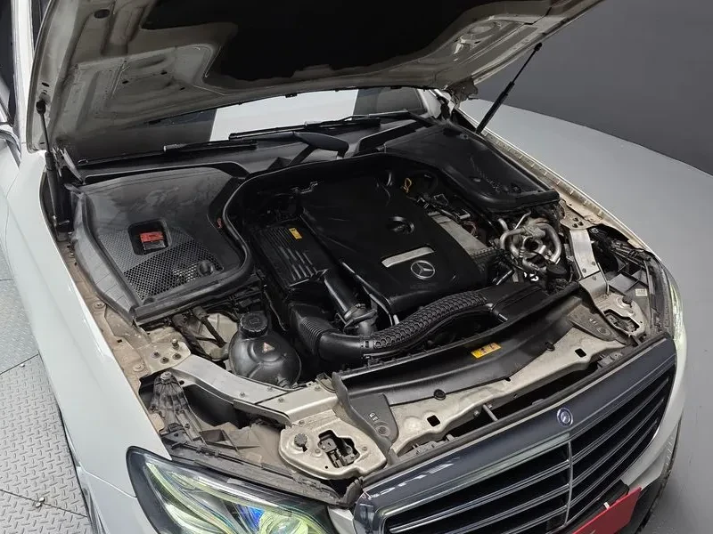 Mercedes-Benz E 300 E300 4MATIC Exclusive* ��������* ������� �� ������ | Mobile.bg � ����������� 6