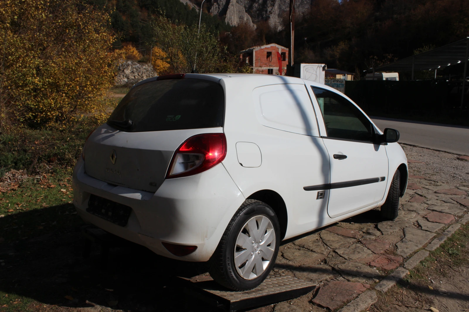 Renault Clio 1.5DCI - изображение 5