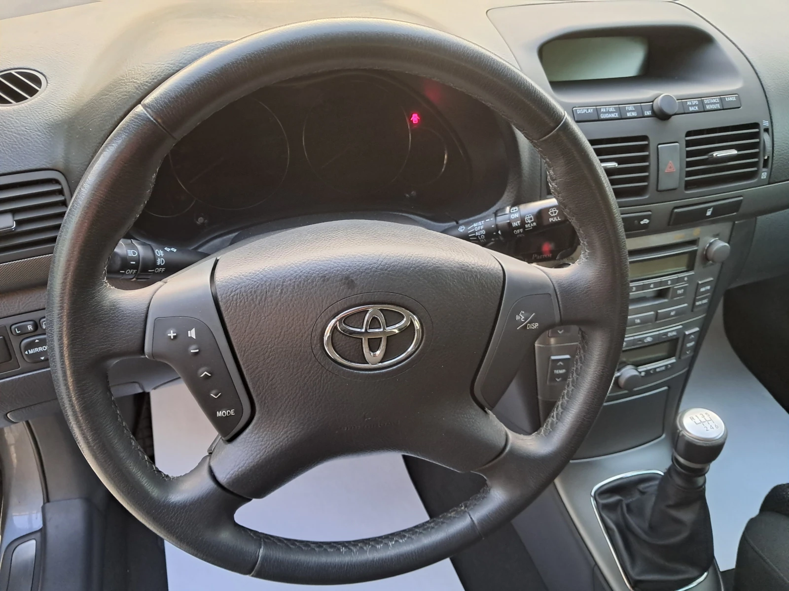 Toyota Avensis -114000км-КАТО НОВА - изображение 9