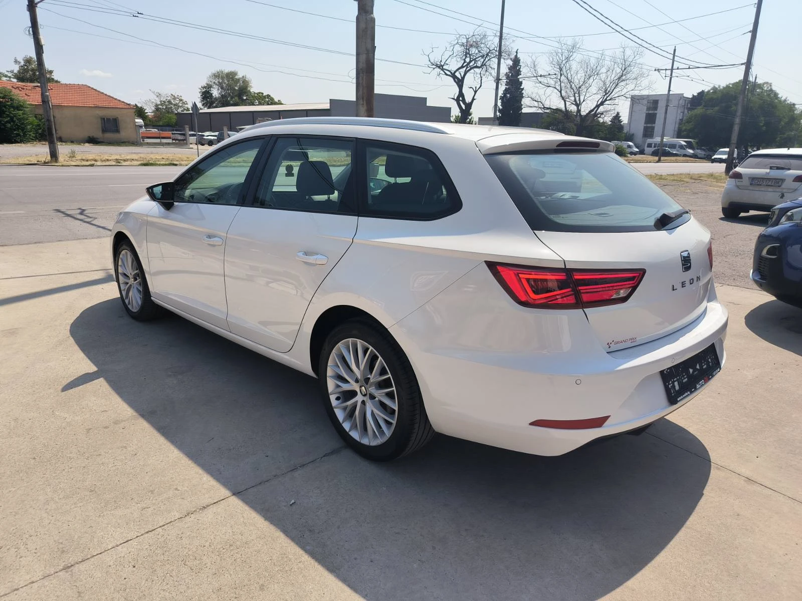 Seat Leon Digital-Navi-Euro-6D-150.000km - изображение 7