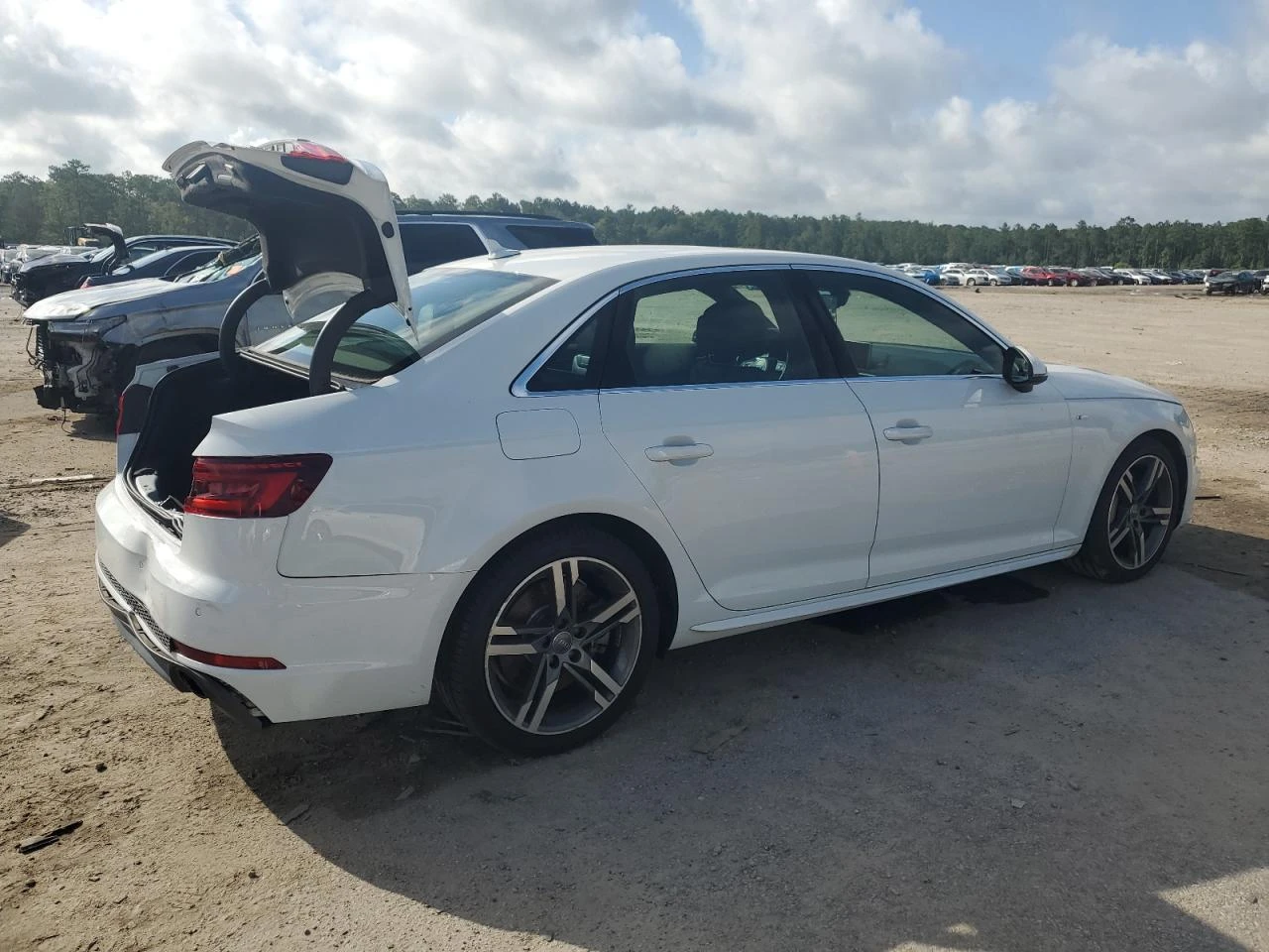 Audi A4 PREMIUM PLUS/Quattro - изображение 5