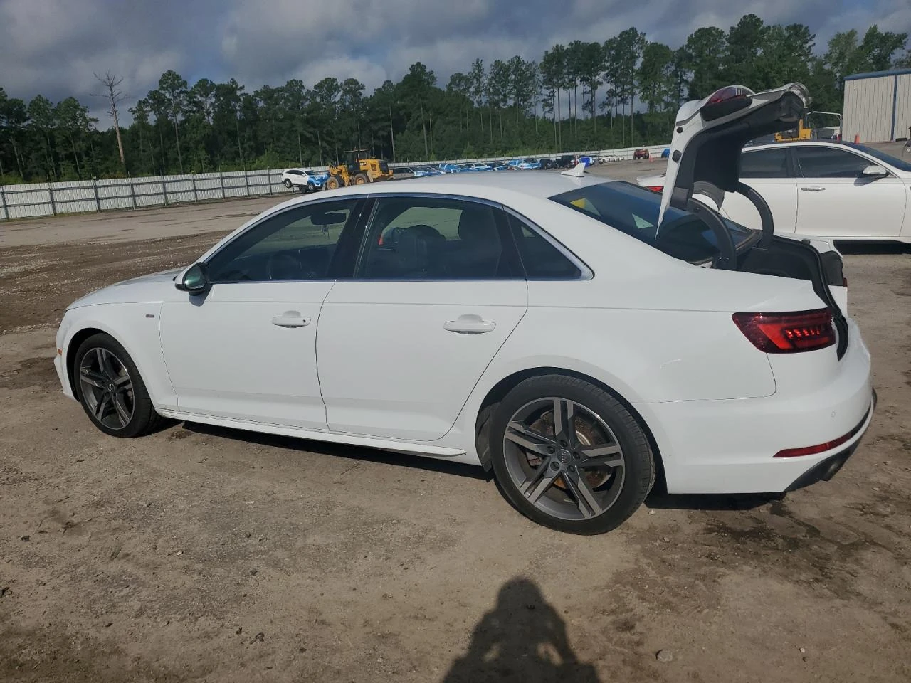Audi A4 PREMIUM PLUS/Quattro - изображение 4