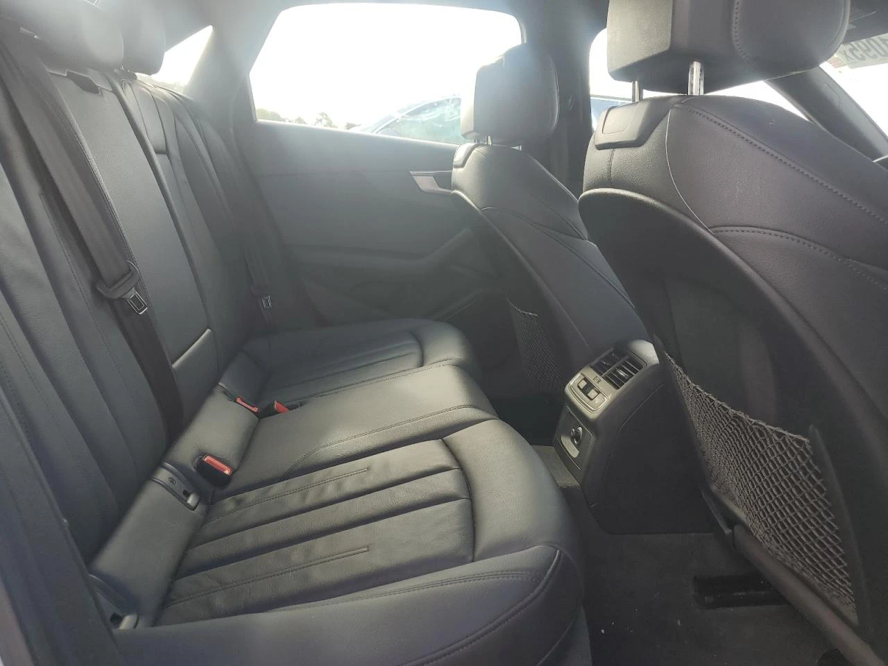 Audi A4 PREMIUM PLUS/Quattro - изображение 10