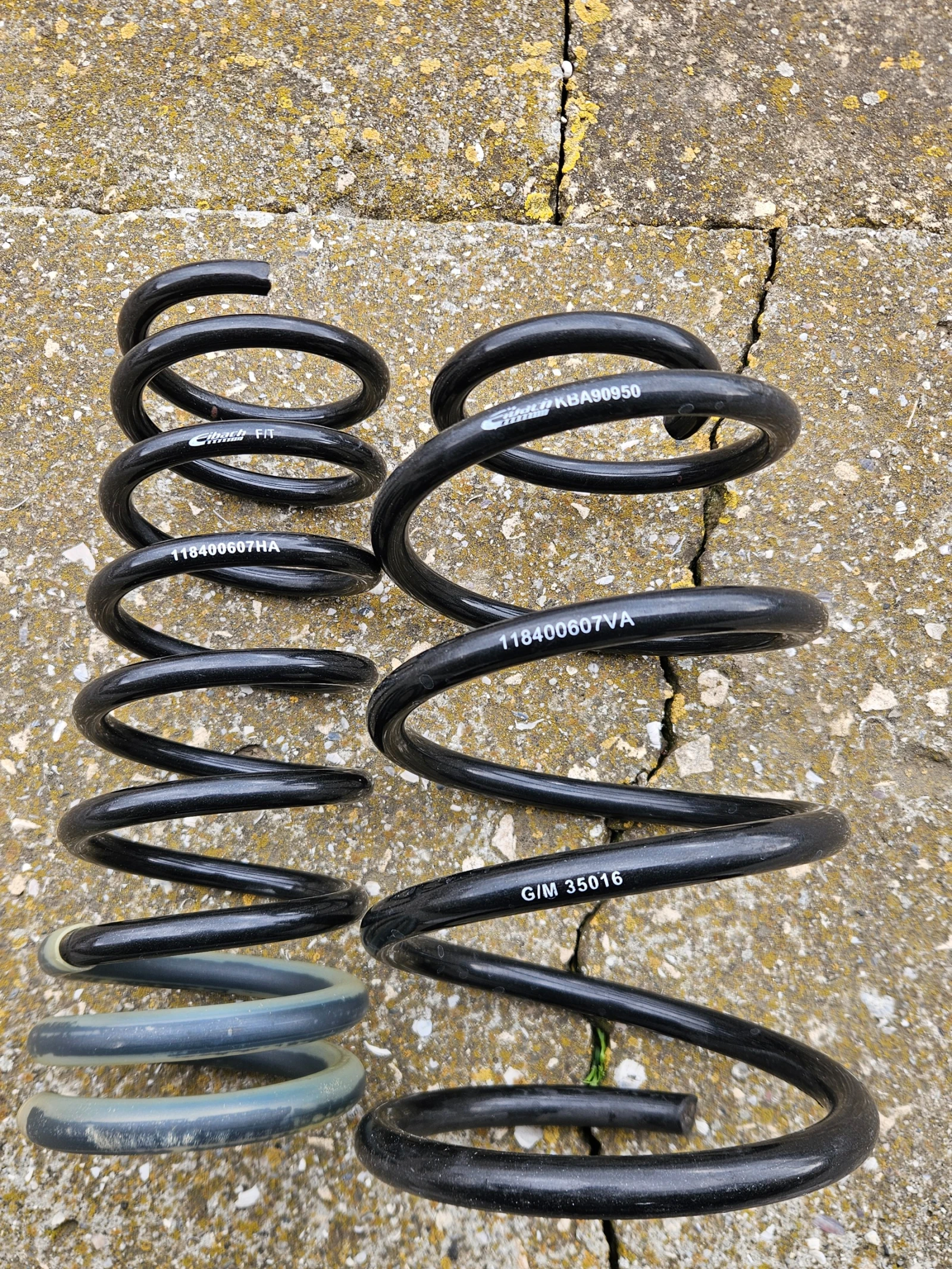 Volvo V40, снимка 17 - Автомобили и джипове - 54197425