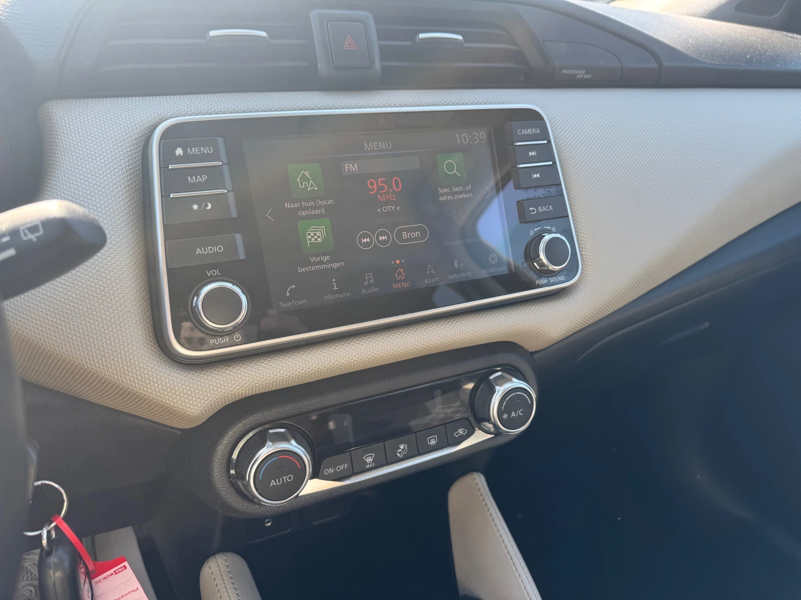 Nissan Micra 1.0 I G- TN- Connecta - изображение 10
