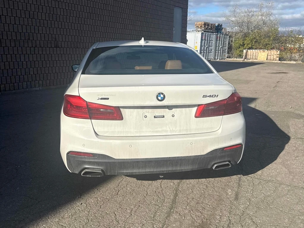 BMW 540 i xDrive 2020* CARFAX * БЕЗ ПЪРВОНАЧАЛНА ВНОСКА - изображение 5