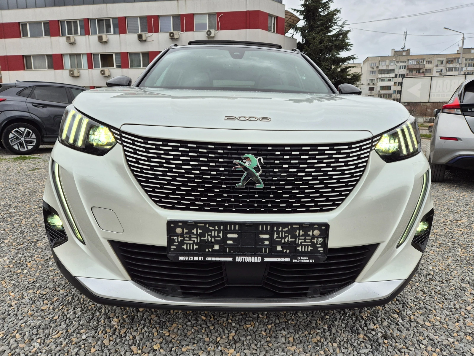 Peugeot 2008 ELECTRIC-GT-PANORAMA-AMBIENT-PODGREV-PERLA - изображение 5