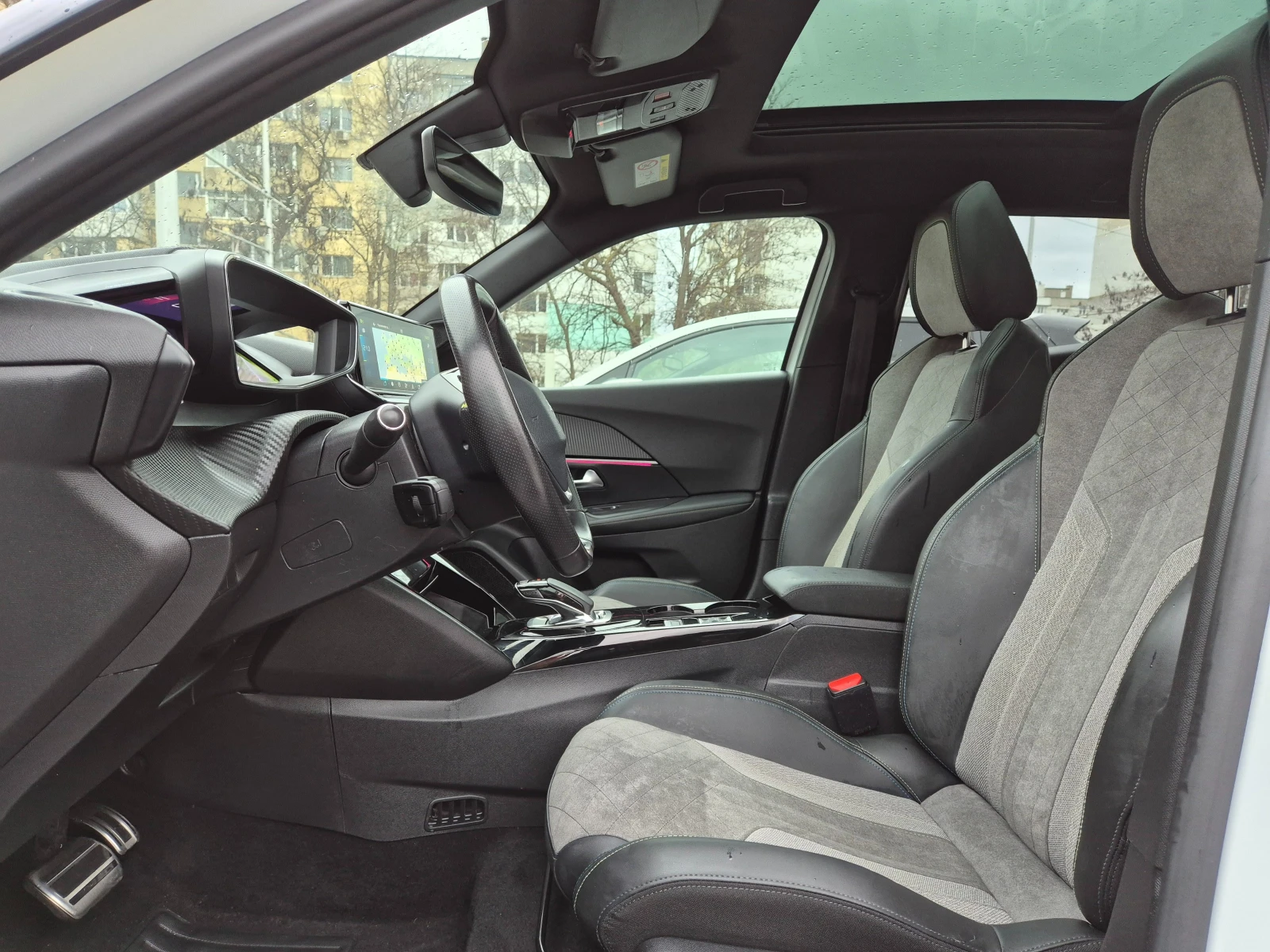 Peugeot 2008 ELECTRIC-GT-PANORAMA-AMBIENT-PODGREV-PERLA - изображение 8