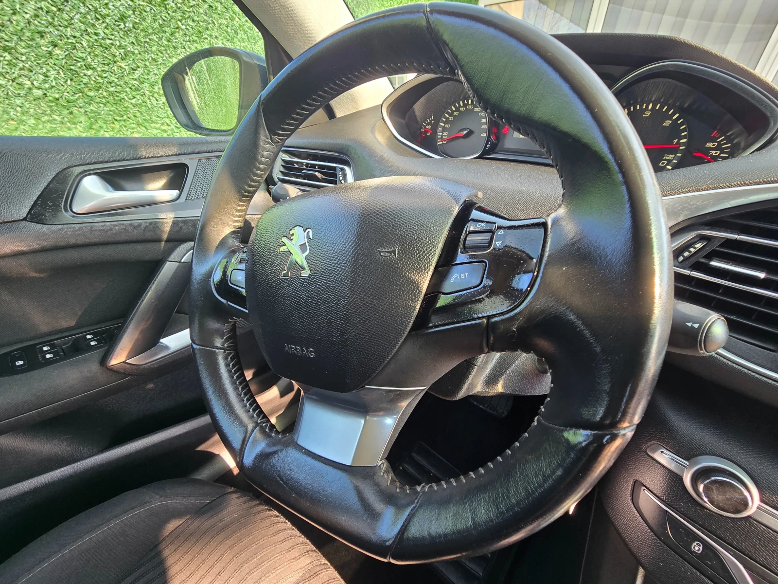 Peugeot 308 1.6HDI * 120 �.�. | Mobile.bg � ����������� 11