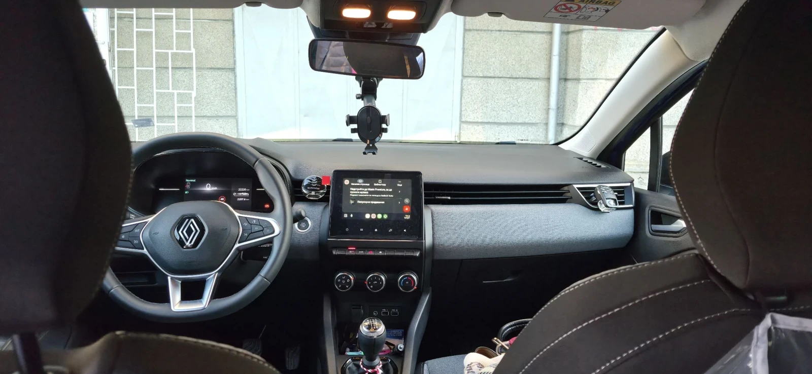 Renault Clio Бензин-газ ( фабрична газова уредба ), снимка 13 - Автомобили и джипове - 53787259