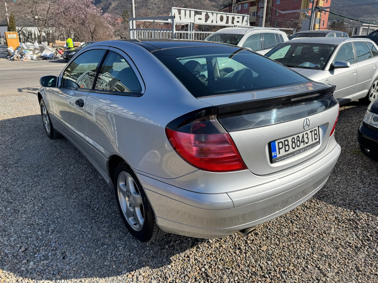 Mercedes-Benz C 200 KOMPRESOR 163kc., снимка 4 - Автомобили и джипове - 53822302