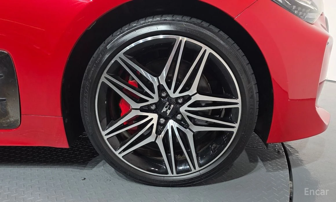 Kia Stinger GT AWD* MEISTER* HARMAN KARDON* HEAD-UP* ОБДУХВАНЕ, снимка 5 - Автомобили и джипове - 53880883