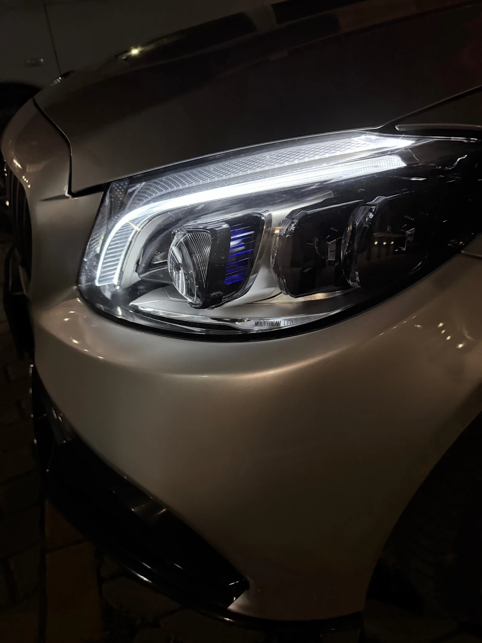 Mercedes-Benz C 300 AMG Facelift, снимка 14 - Автомобили и джипове - 53958597