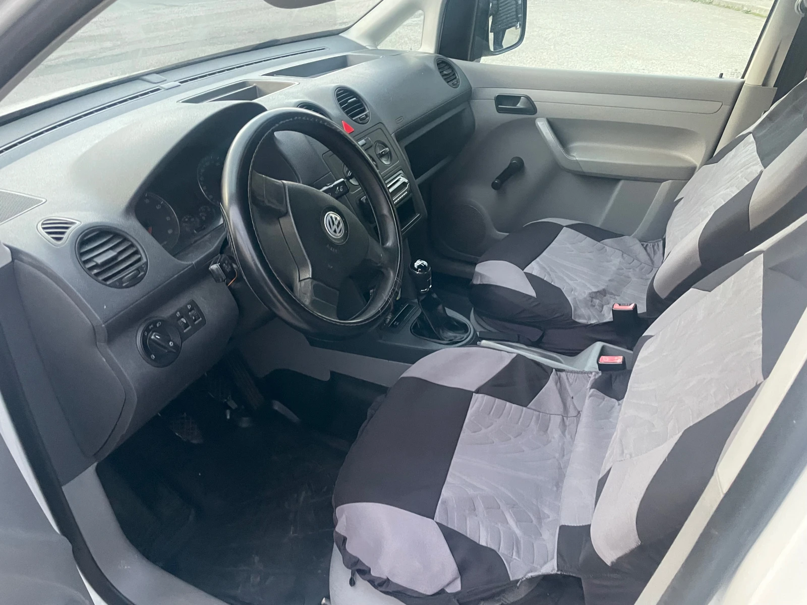 VW Caddy 2.0 GNG-EKOFUEL , снимка 7 - Автомобили и джипове - 53966887