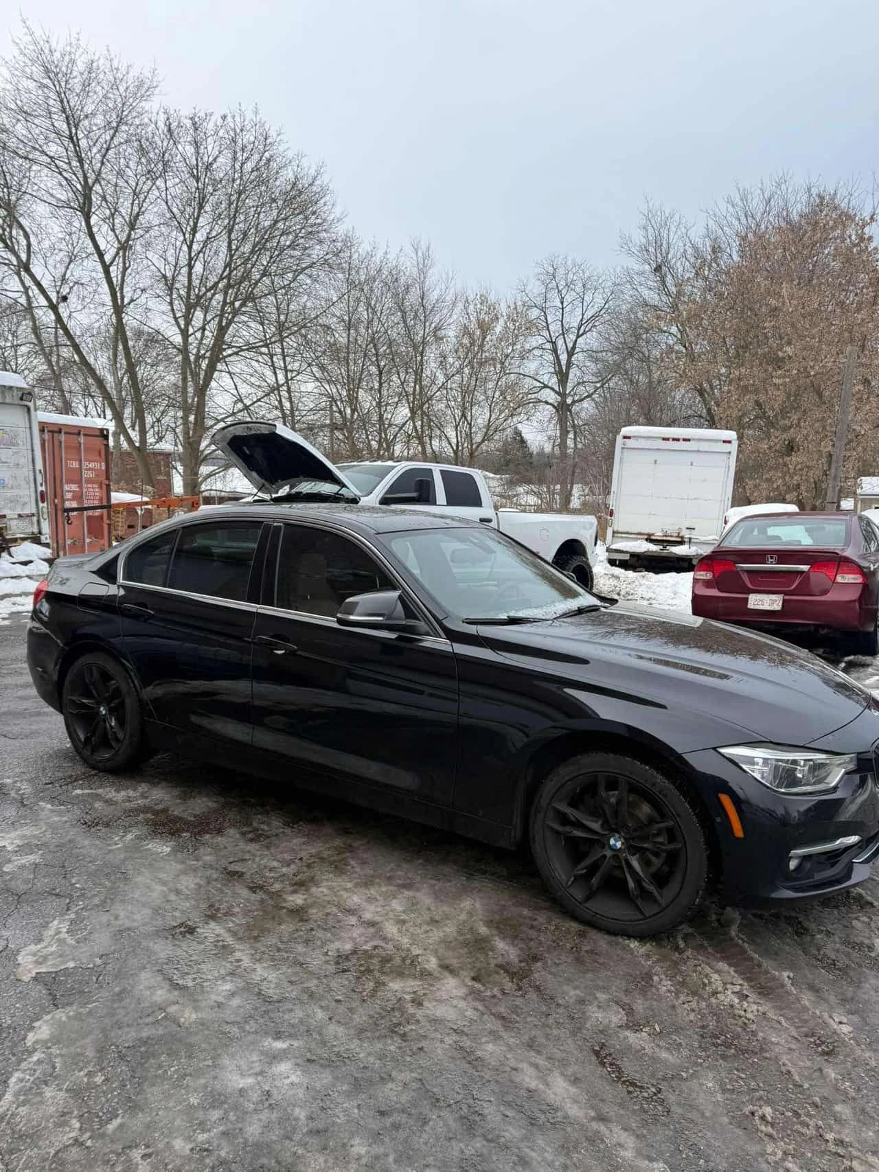 BMW 330 * xDrive * 360 * H/K * � ����� * ������� | Mobile.bg � ����������� 12