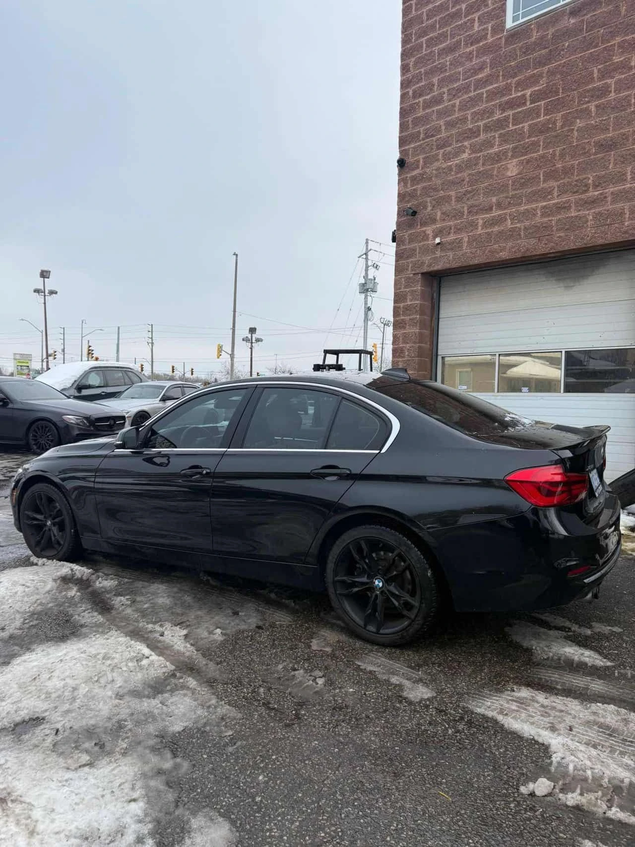 BMW 330 * xDrive * 360 * H/K * � ����� * ������� | Mobile.bg � ����������� 2