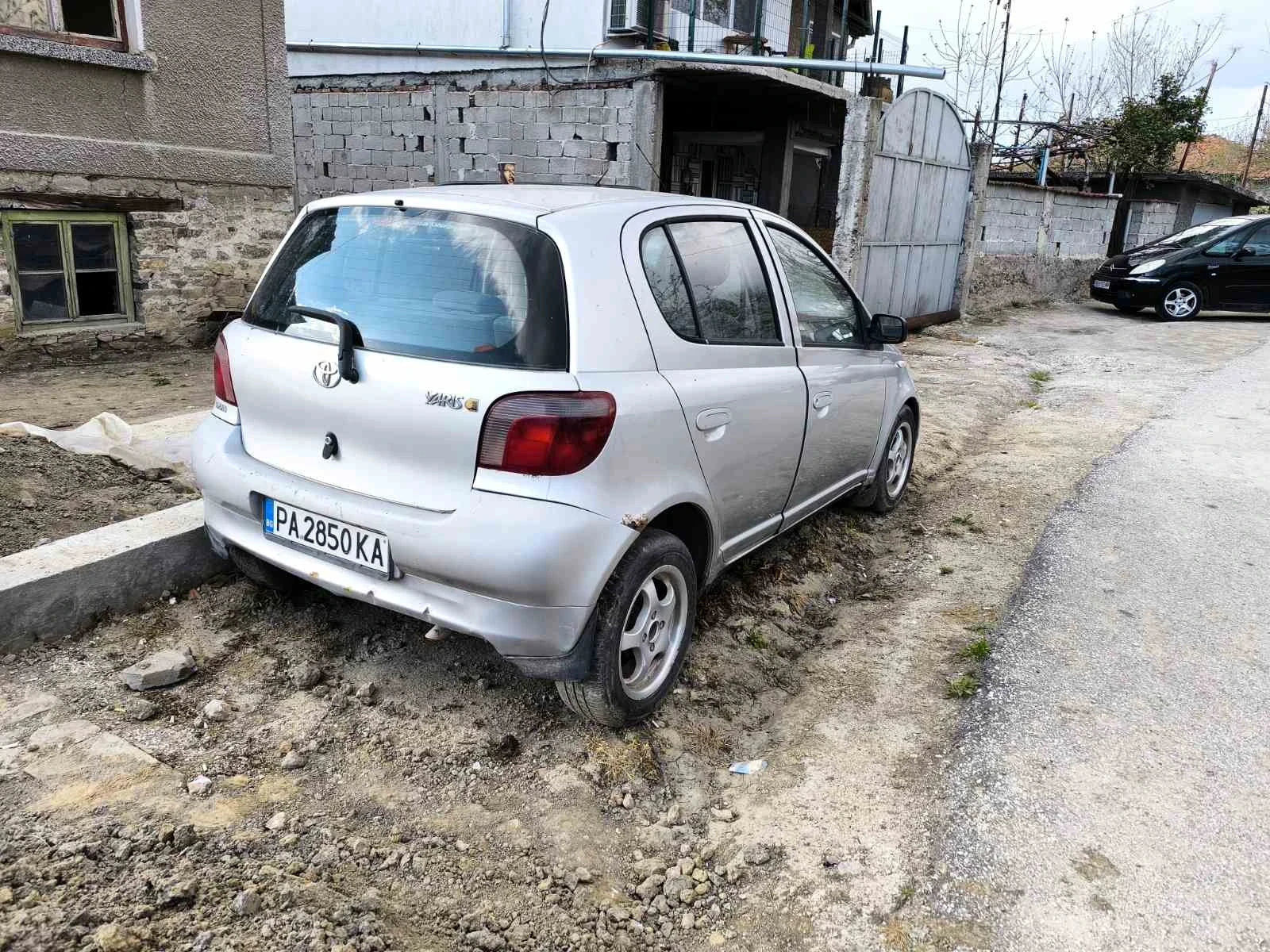 Toyota Yaris 1, 3, снимка 4 - Автомобили и джипове - 54238886