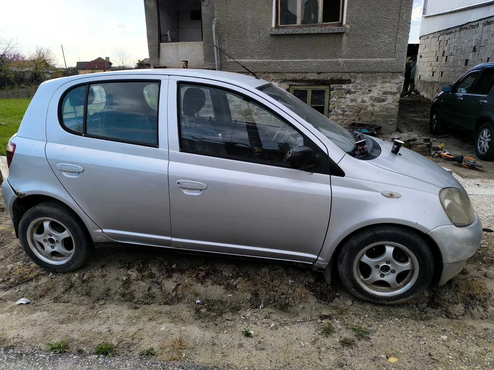 Toyota Yaris 1, 3, снимка 5 - Автомобили и джипове - 54238886