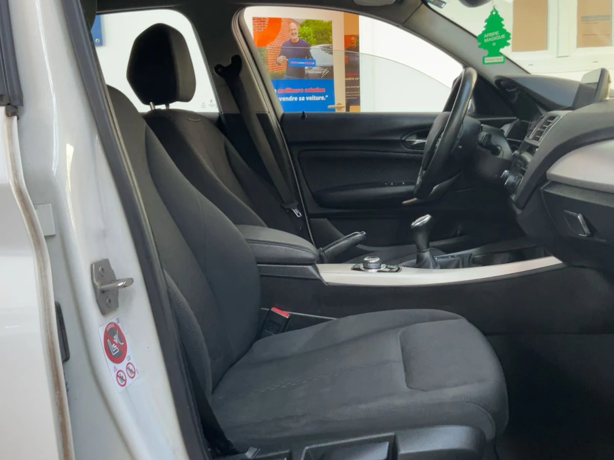 BMW 116 EfficientDynamics Advantage, снимка 14 - Автомобили и джипове - 54257321