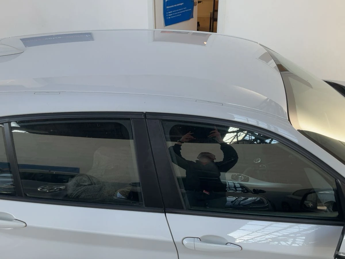 BMW 116 EfficientDynamics Advantage, снимка 10 - Автомобили и джипове - 54257321