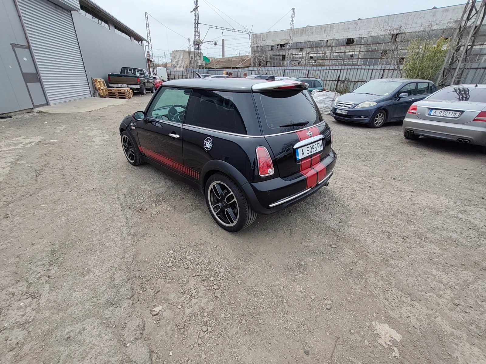 Mini One 1.6, снимка 3 - Автомобили и джипове - 54336852