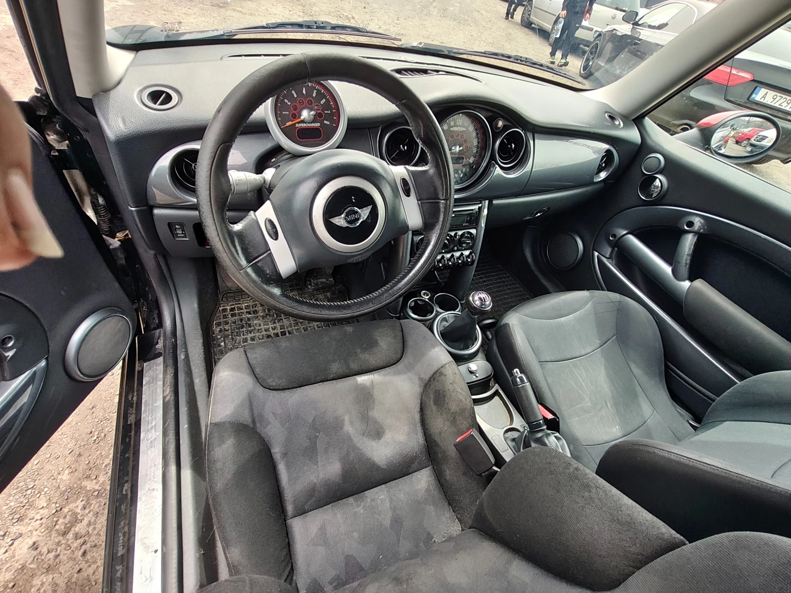 Mini One 1.6, снимка 7 - Автомобили и джипове - 54336852