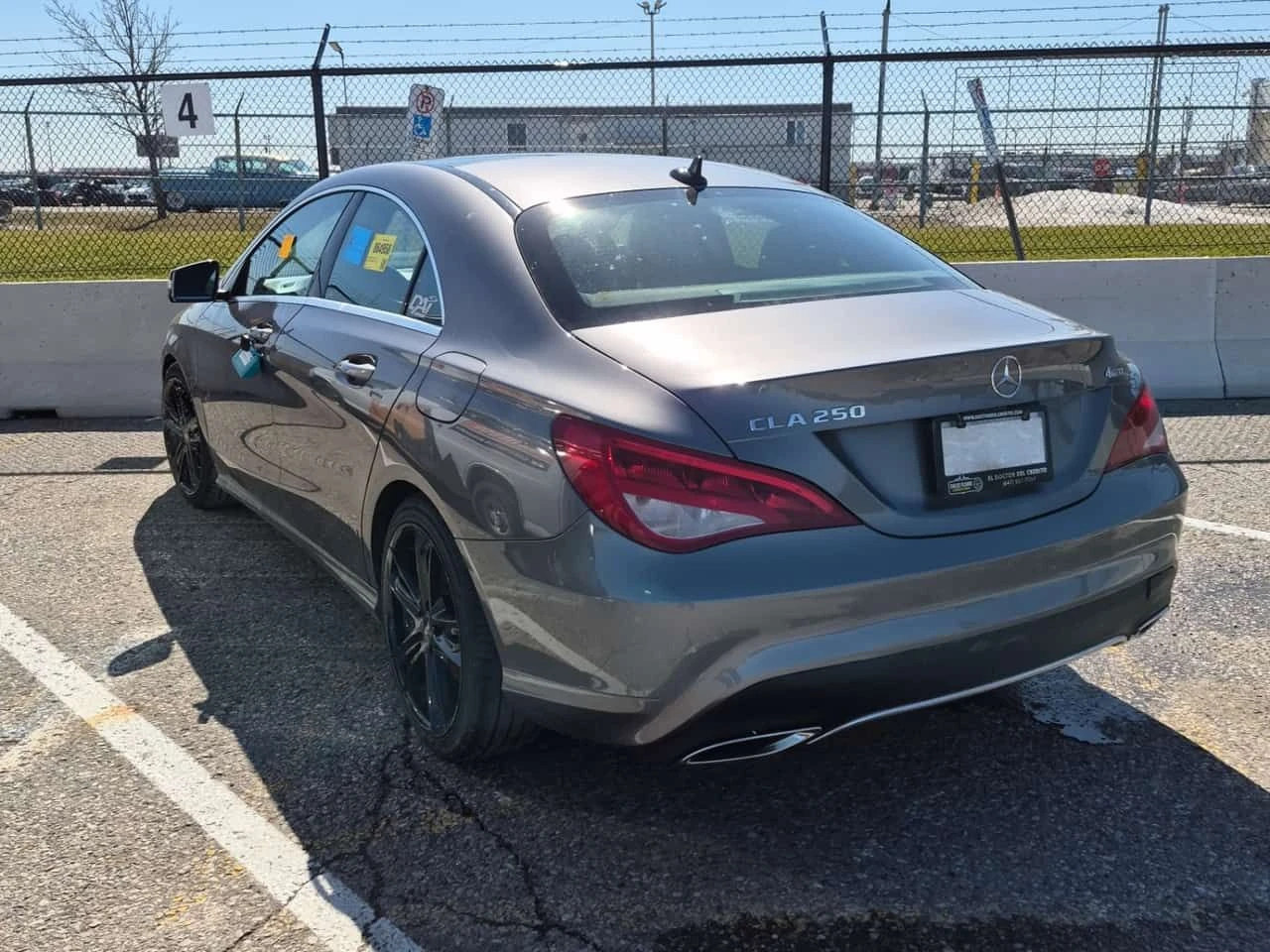 Mercedes-Benz CLA 250 CARFAX/Подгрев/Панорама/Памет/, снимка 4 - Автомобили и джипове - 54372993