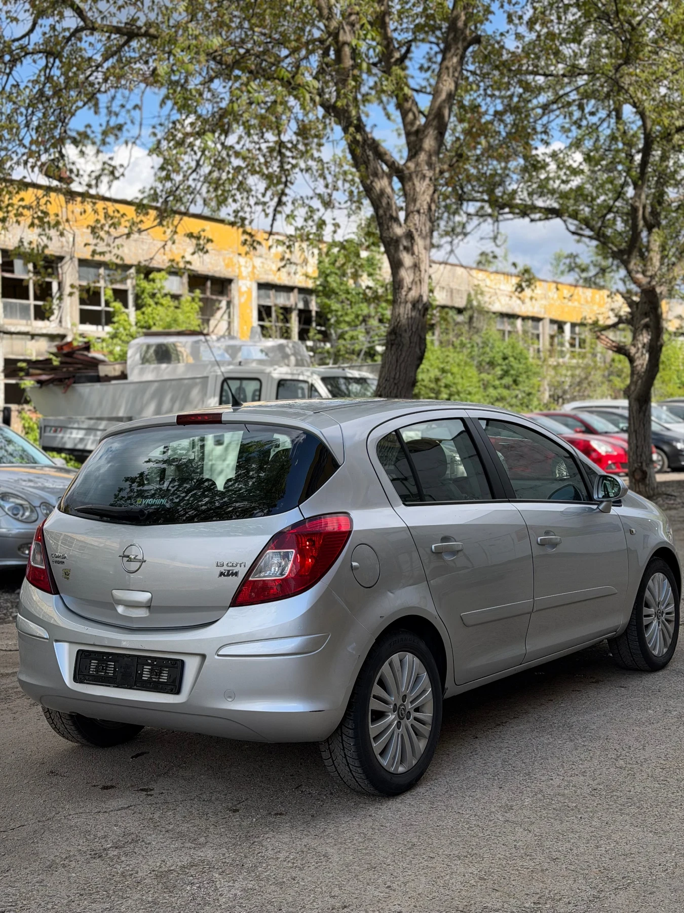 Opel Corsa, снимка 3 - Автомобили и джипове - 54383853