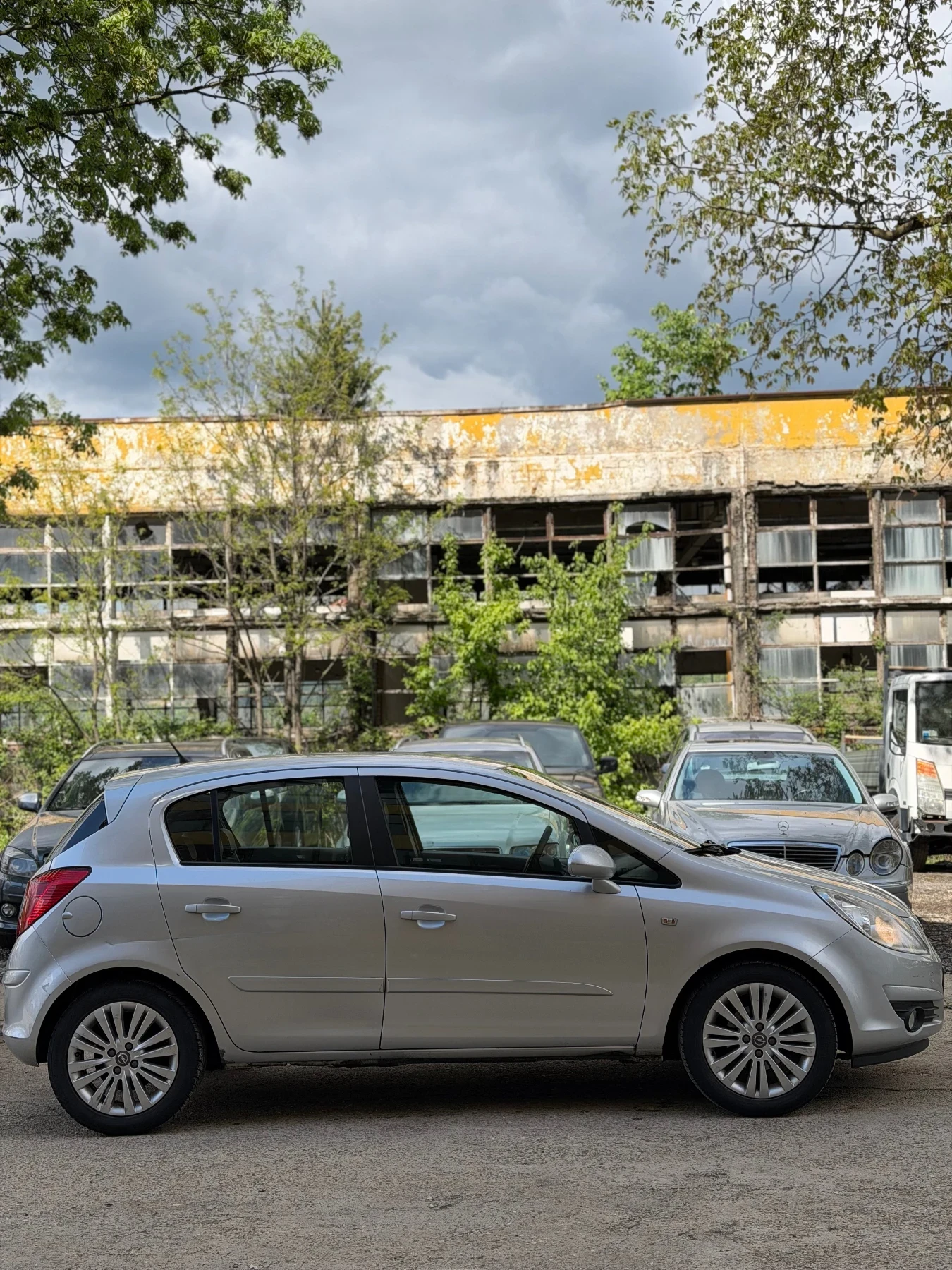 Opel Corsa, снимка 6 - Автомобили и джипове - 54383853