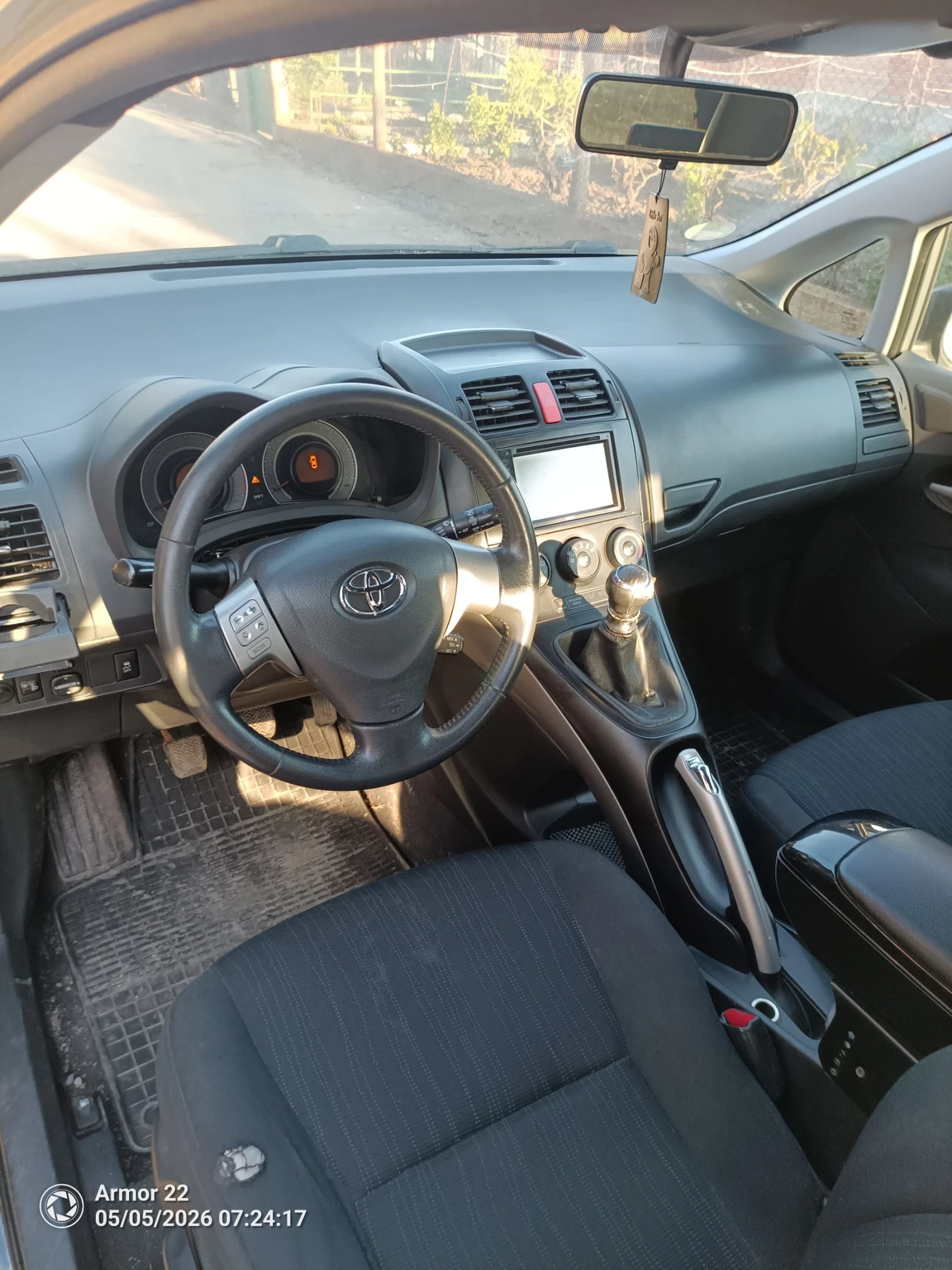 Toyota Auris d4d, снимка 8 - Автомобили и джипове - 54458031