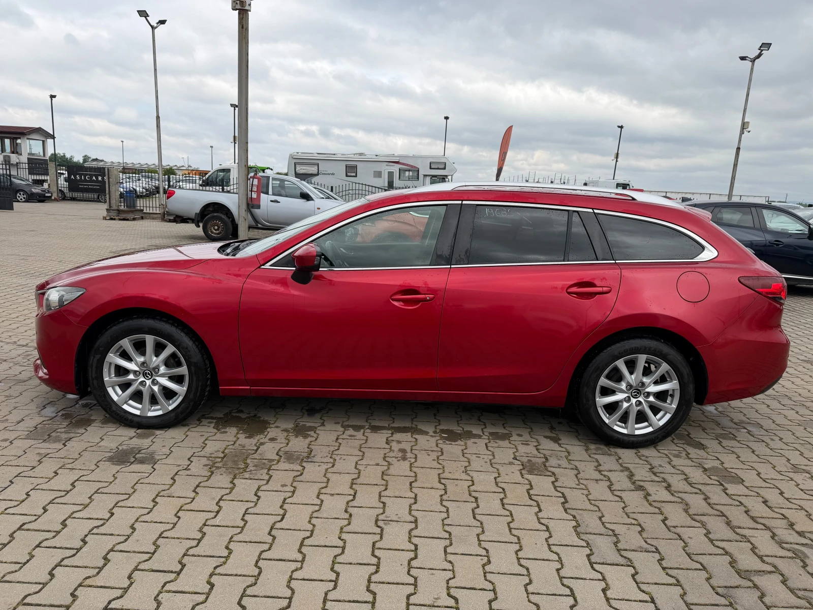 Mazda 6 2.2D AVTOMAT/NAVI EURO 6, снимка 9 - Автомобили и джипове - 54594705