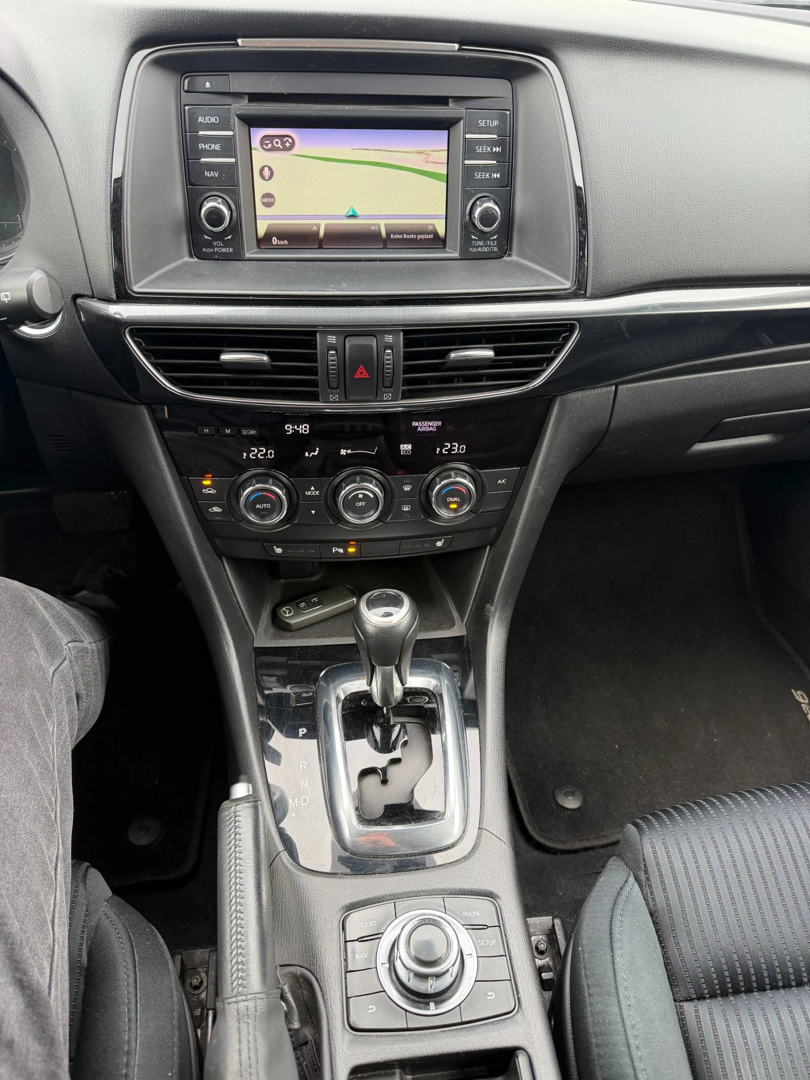 Mazda 6 2.2D AVTOMAT/NAVI EURO 6, снимка 13 - Автомобили и джипове - 54594705