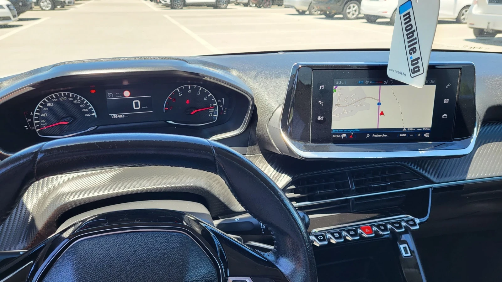 Peugeot 208 1.5HDI Euro6* KTEO, снимка 12 - Автомобили и джипове - 54711390