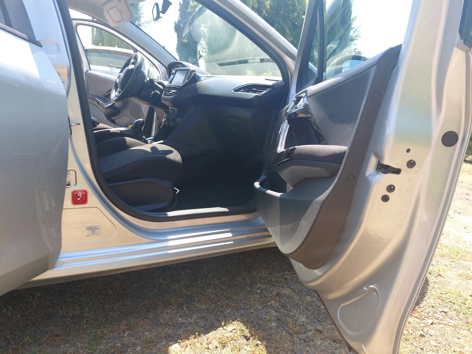 Peugeot 208 | Mobile.bg � ����������� 10