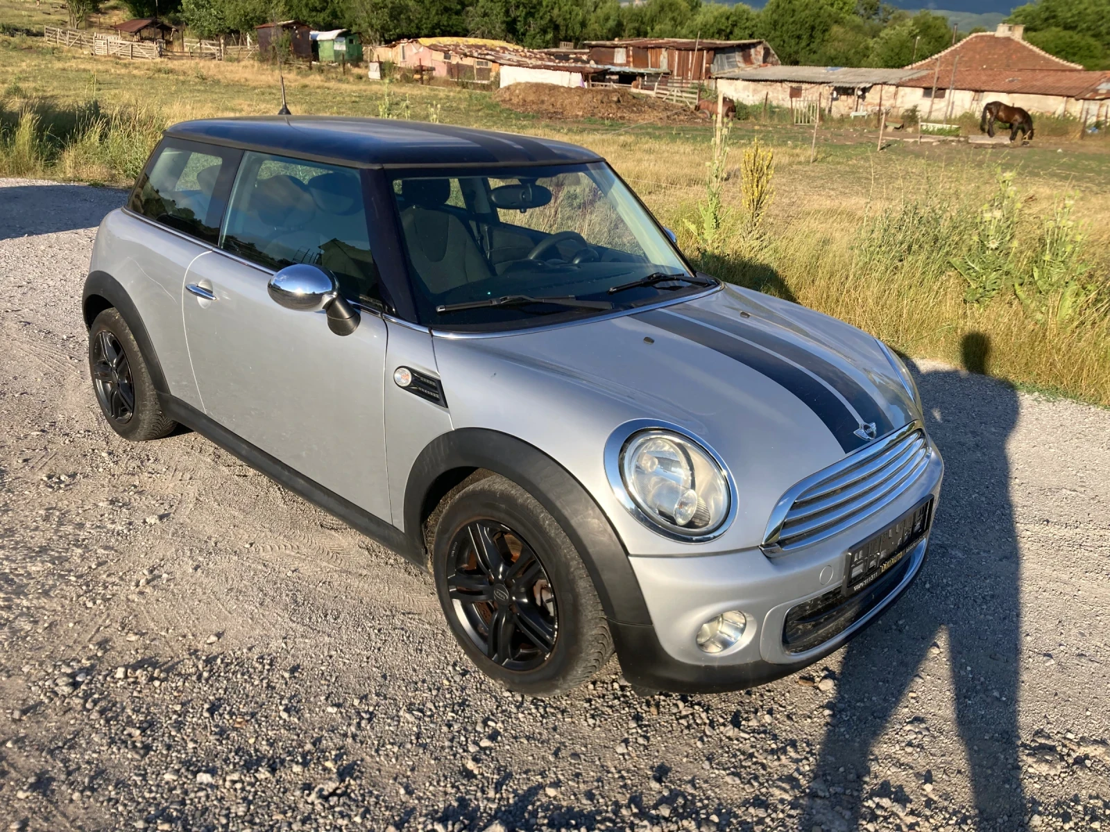 Mini Cooper 1.6 Benzin 75ks Evro-5, снимка 2 - Автомобили и джипове - 55387991