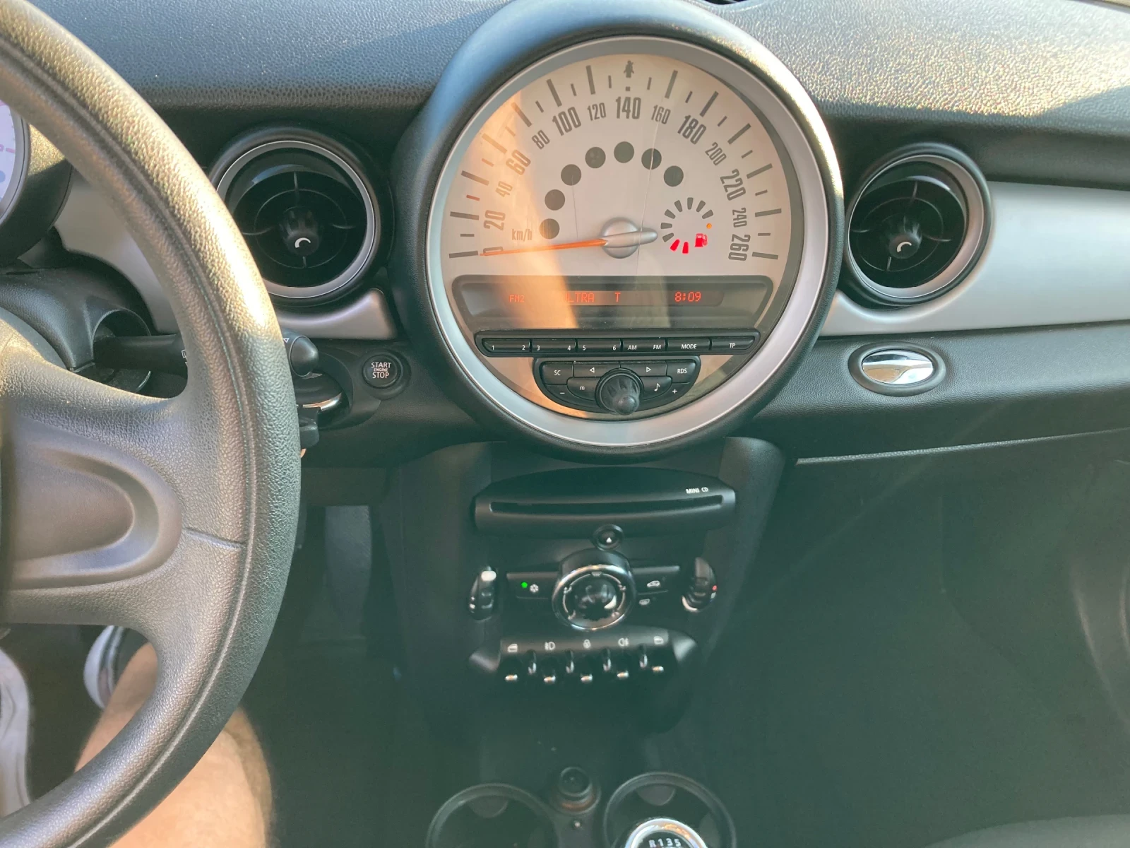 Mini Cooper 1.6 Benzin 75ks Evro-5, снимка 11 - Автомобили и джипове - 55387991