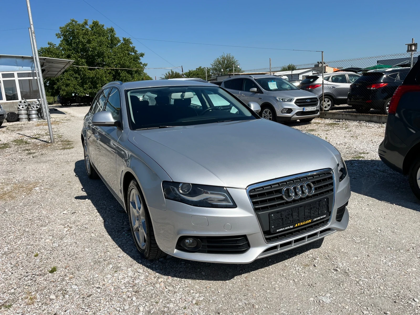 Audi A4 2.0TDI 143кс.Нави Камера, снимка 3 - Автомобили и джипове - 55405329