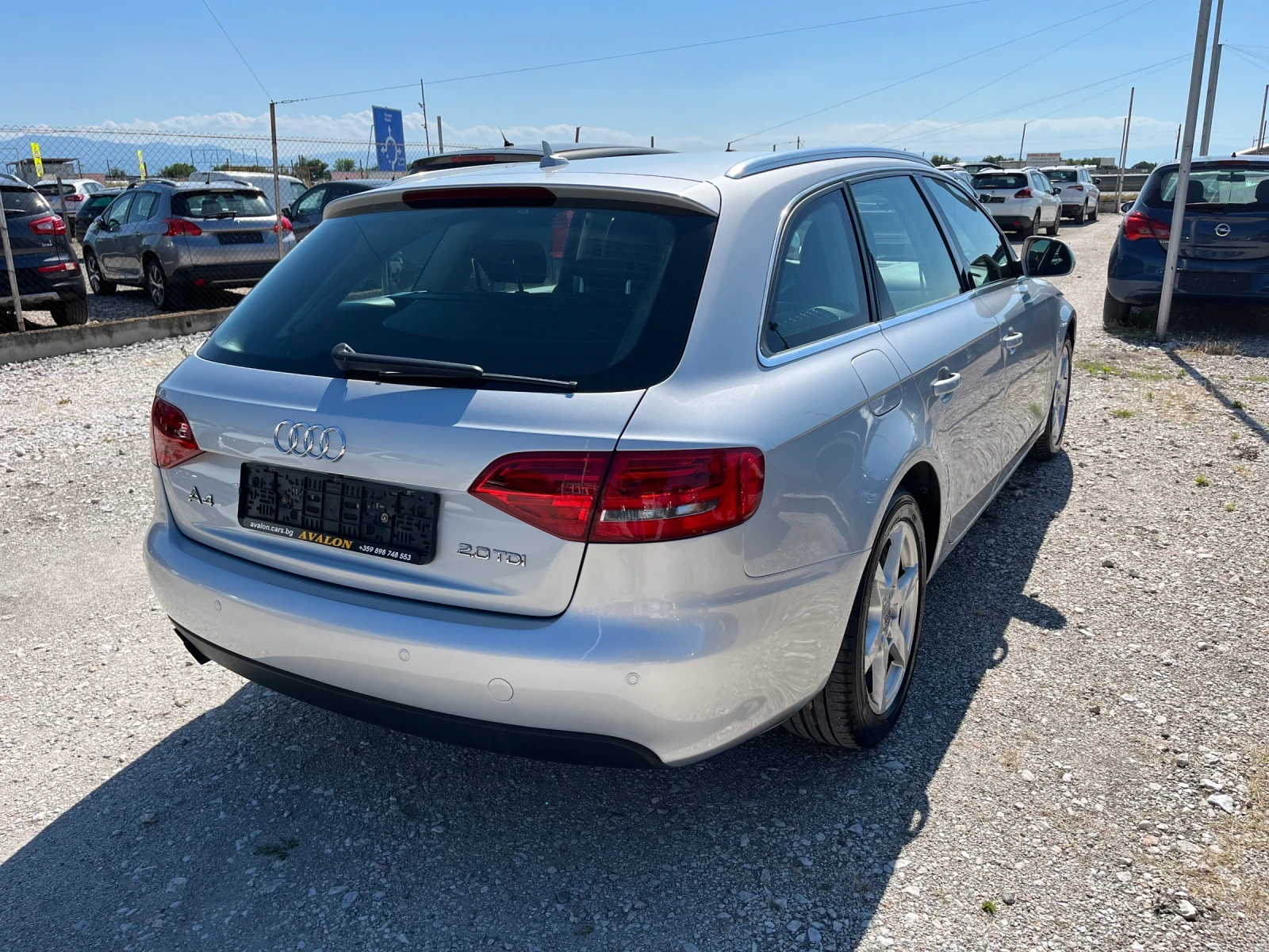 Audi A4 2.0TDI 143кс.Нави Камера, снимка 4 - Автомобили и джипове - 55405329