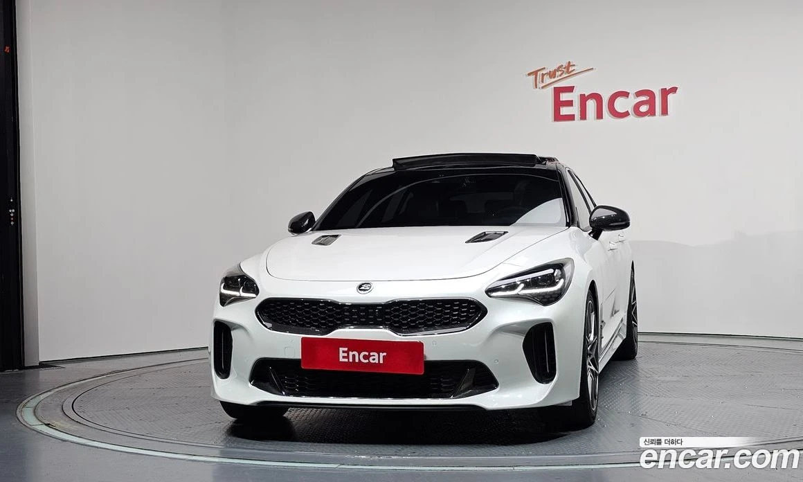 Kia Stinger 3.3 Turbo 2WD GT, снимка 3 - Автомобили и джипове - 55807296
