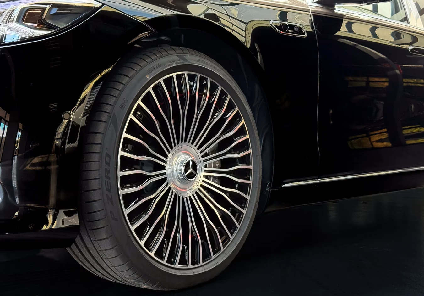Mercedes-Benz S 680 MAYBACH* TV* BURM-3D* HYPER* PANO* 360CAM* , снимка 5 - Автомобили и джипове - 55852676