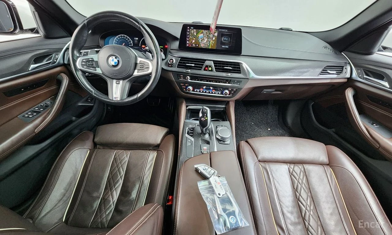 BMW 530 M* SPORT* ОБДУХВАНЕ* ХЕДЪП* ДИСТРОНИК* 360КАМЕРА* , снимка 7 - Автомобили и джипове - 55959924