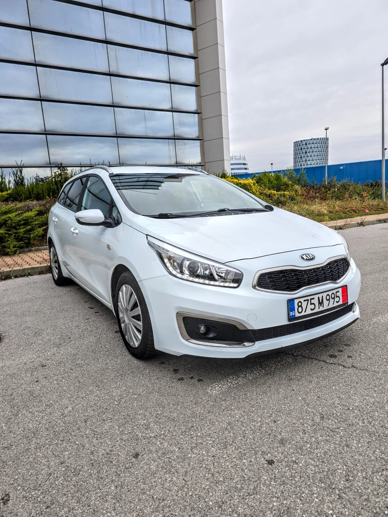 Kia Ceed 1.4 CRDI, TOP | Mobile.bg � ����������� 4