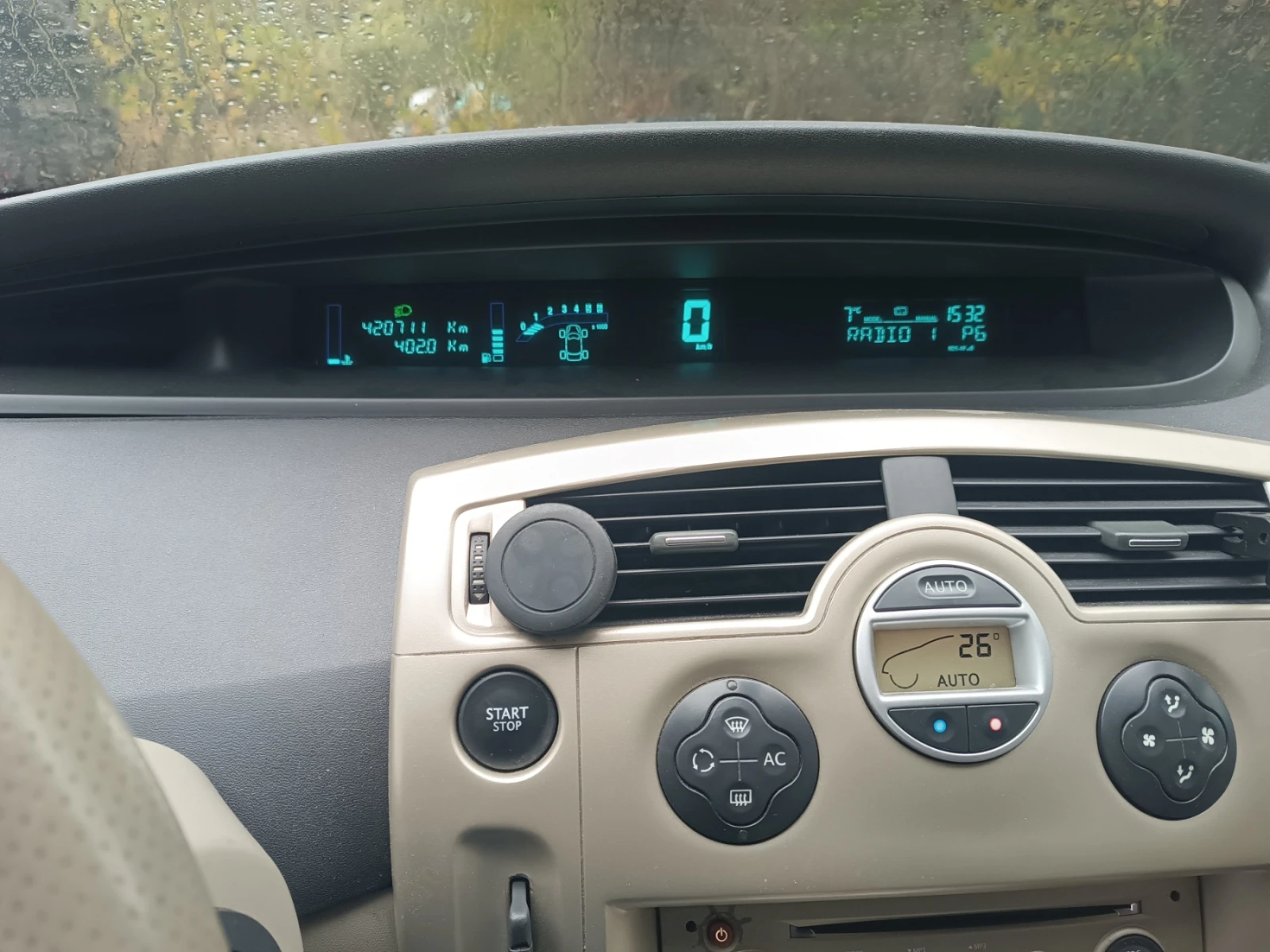 Renault Grand scenic, снимка 8 - Автомобили и джипове - 56666657