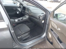 Hyundai Kona ELECTRIC SEL - 8755 € / 17123.29 лв. - 81781624 9
