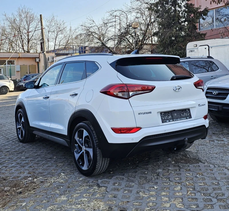 Hyundai Tucson Premium Keyless Камера Панорама, снимка 3 - Автомобили и джипове - 49103952