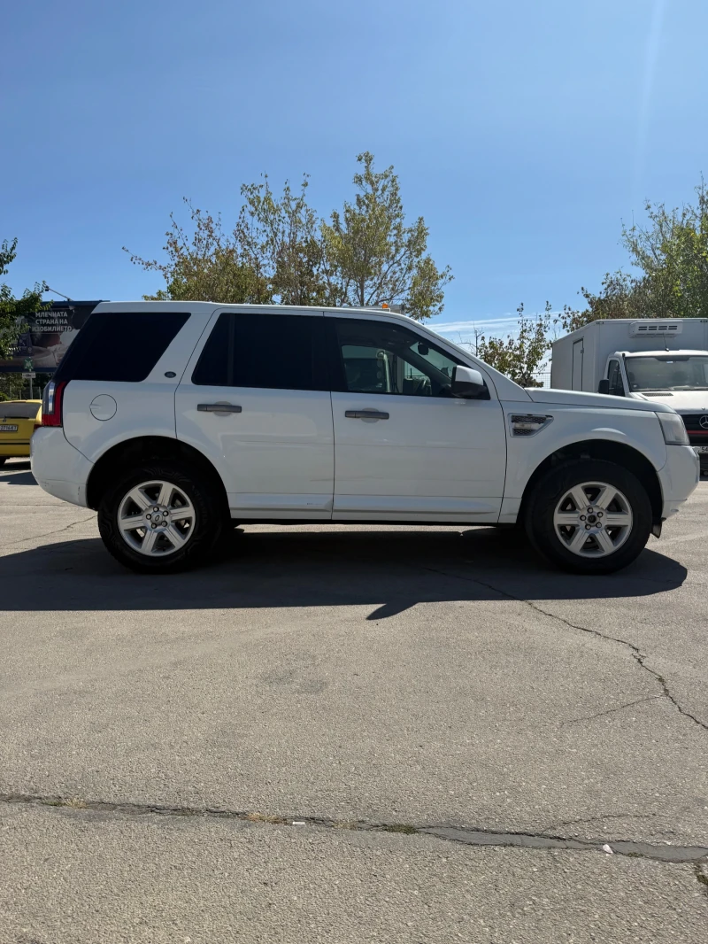 Land Rover Freelander, снимка 10 - Автомобили и джипове - 51949983