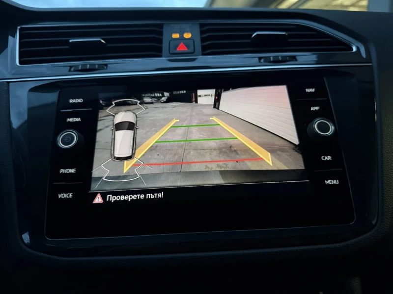 VW Tiguan 2.0  TDI 150hp, снимка 6 - Автомобили и джипове - 51791474