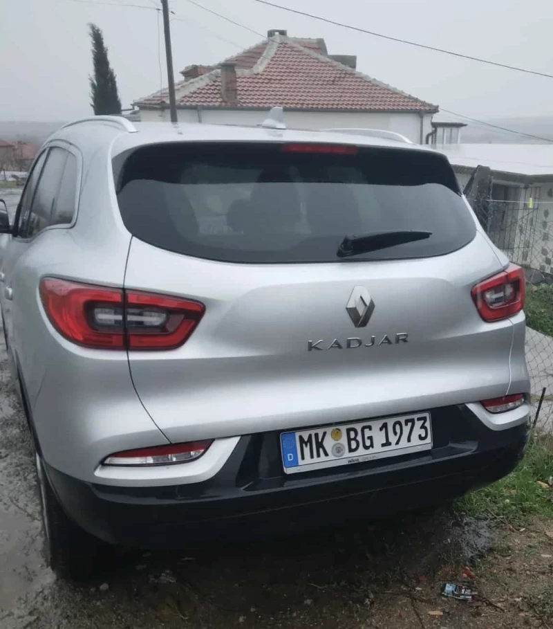 Renault Kadjar, снимка 3 - Автомобили и джипове - 52318153