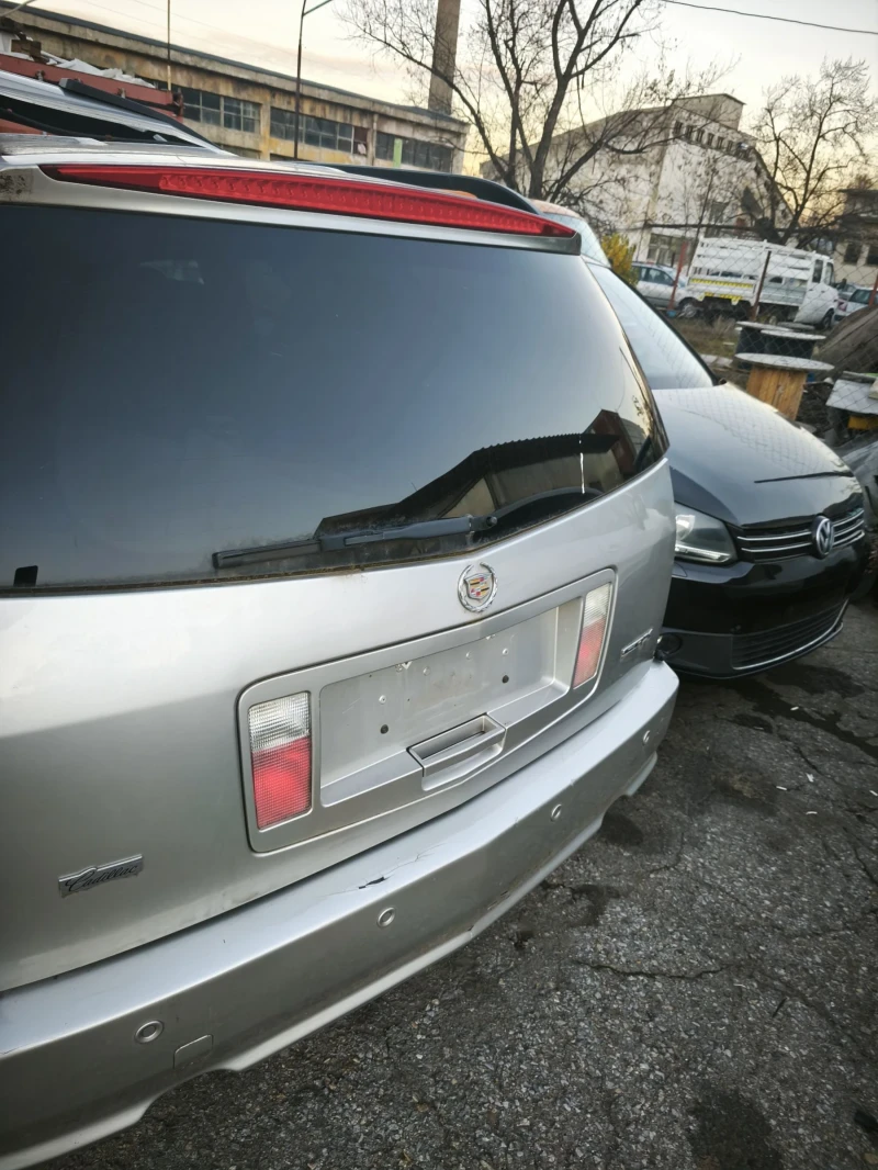 Cadillac Srx 3600, снимка 2 - Автомобили и джипове - 52738852